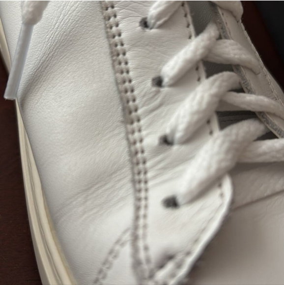 Birkenstock Bend Low Sneaker in White Size 41S or 10/10.5 - Picture 5 of 7